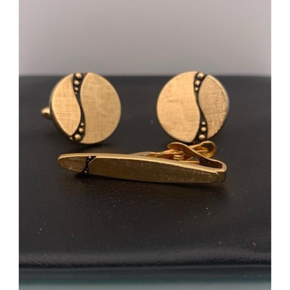 Vintage Swank Textured Gold‎ Tone Cufflinks And Tie Clip Set Classic